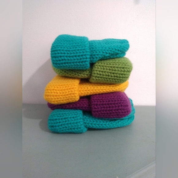 Handmade beanie hats for kids. Price is for ONE hat - Picture 3 of 4